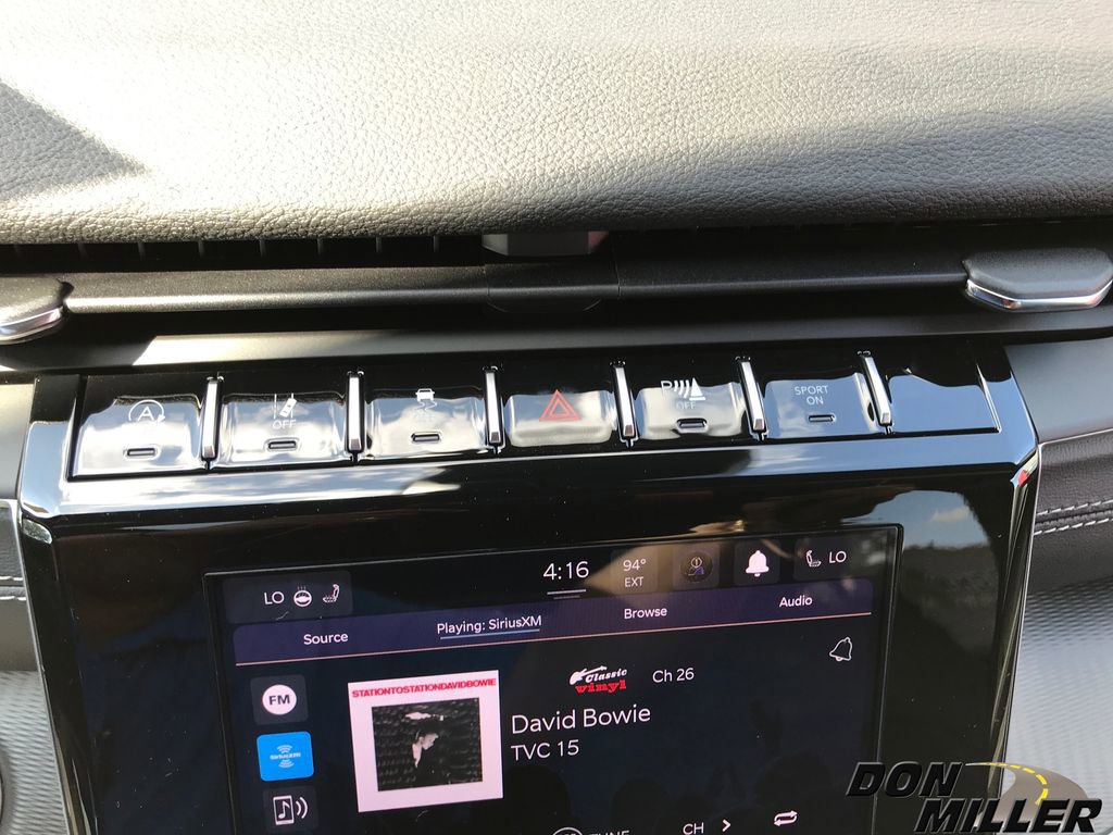 New 2025 Jeep Grand Cherokee L Altitude image 16