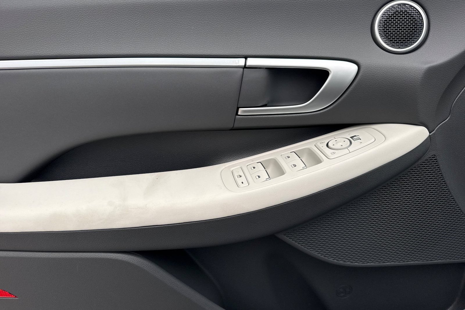 New 2026 Hyundai Sonata SEL FWD image 12
