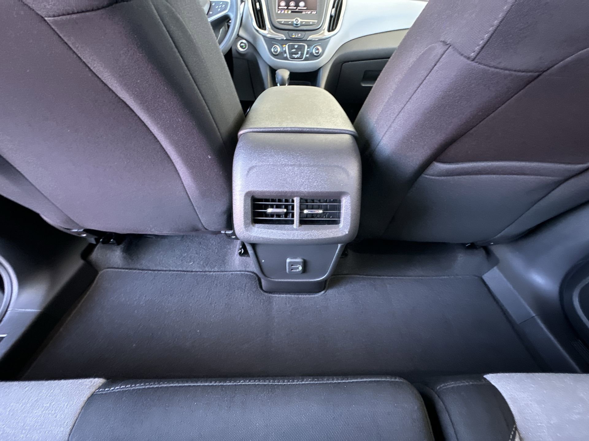 Used 2022 Chevrolet Equinox LS w/ LS Convenience Package FWD image 20