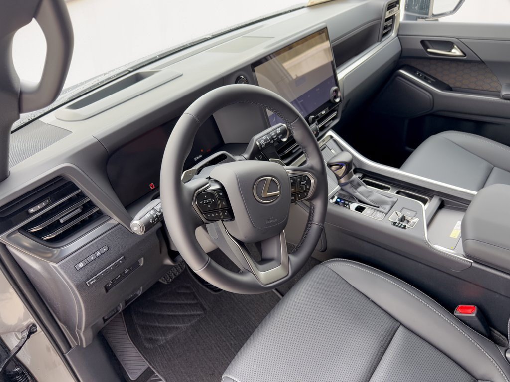 New 2026 Lexus GX 550 w/ Accessory Package (31) AWD/4WD image 4