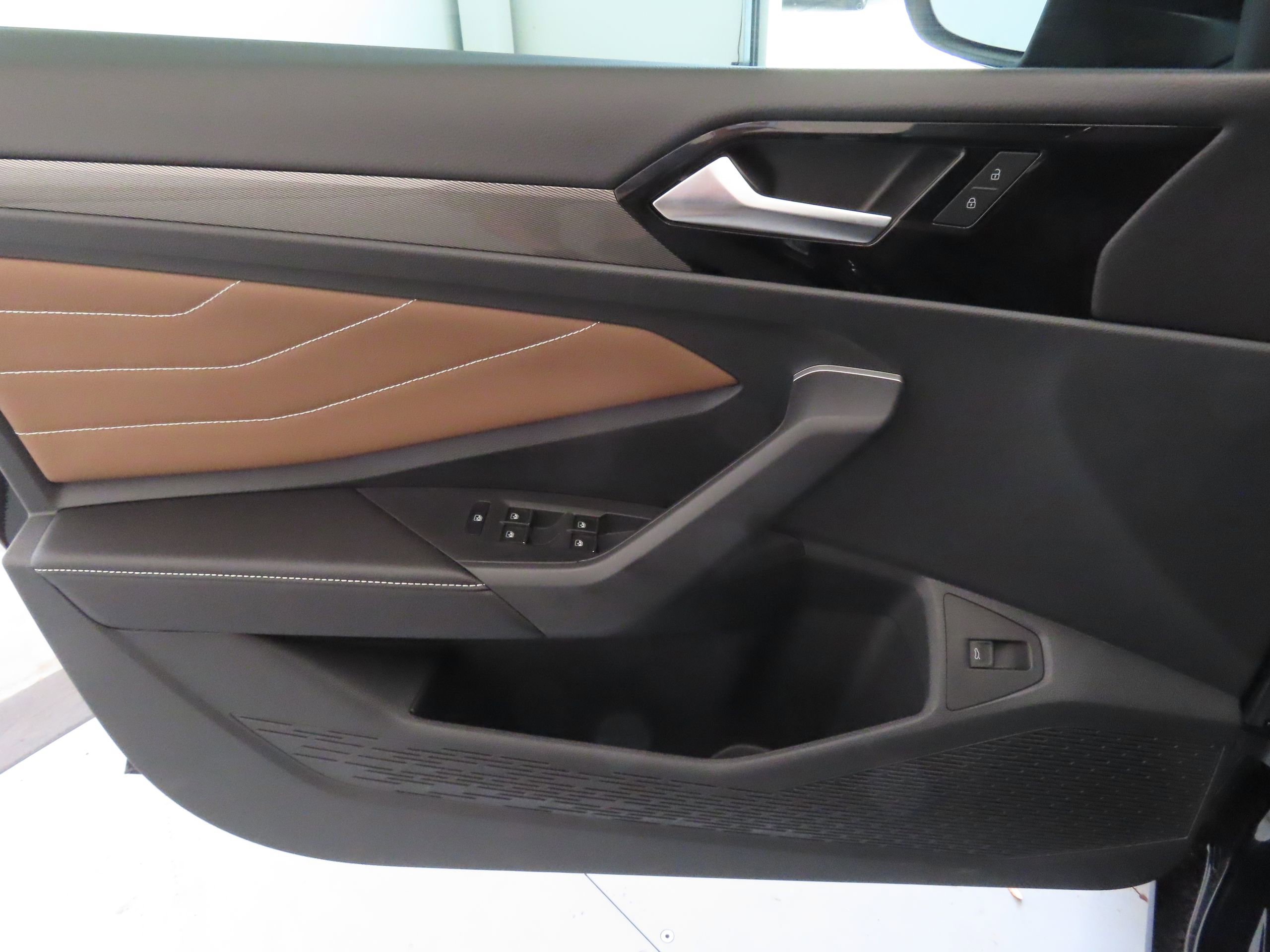 New 2026 Volkswagen Jetta SEL image 11