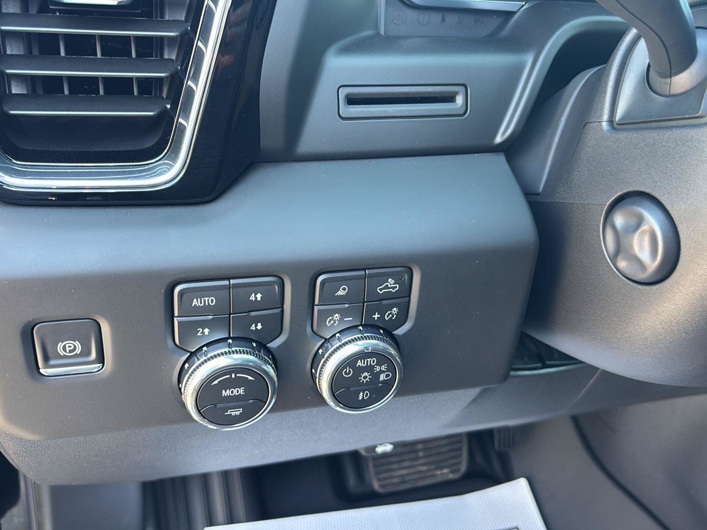 New 2026 GMC Sierra 1500 Denali AWD/4WD image 25