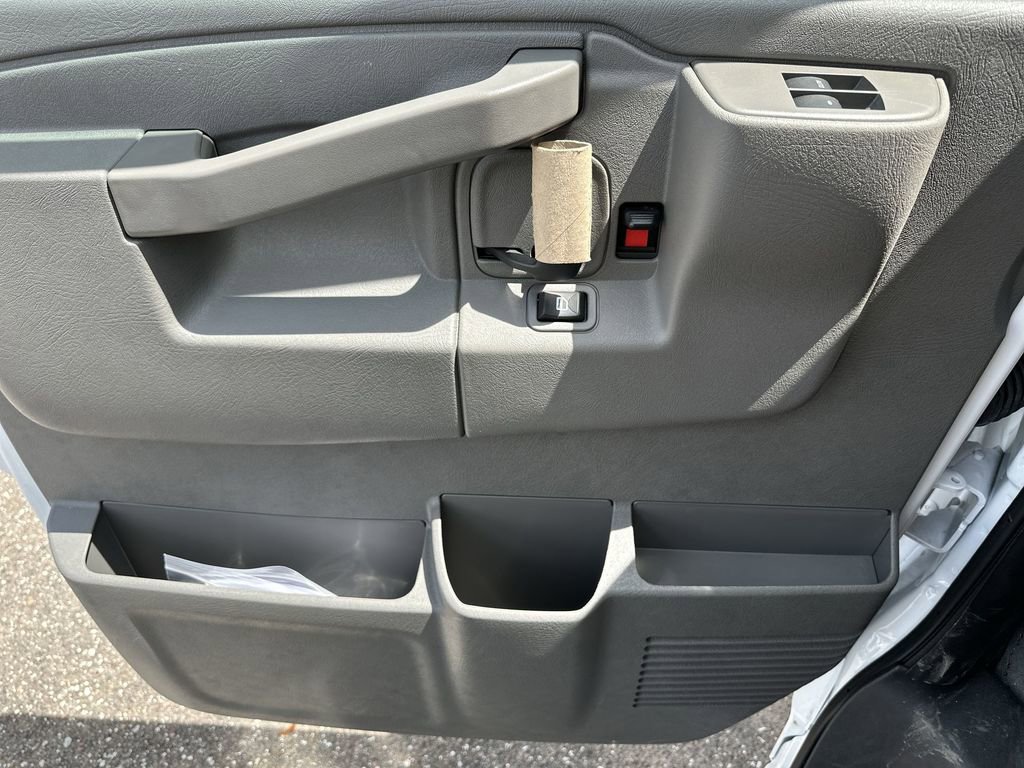 New 2025 Chevrolet Express 3500 w/ Power Convenience Package image 23