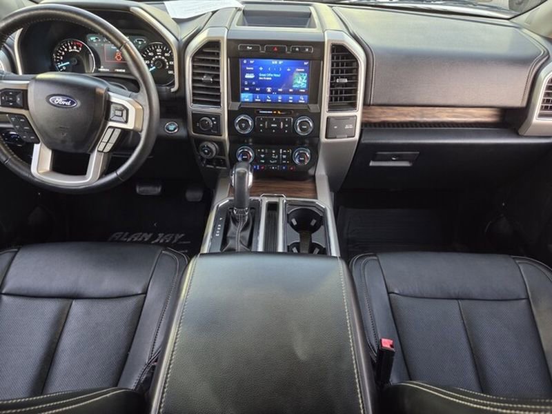Used 2020 Ford F150 Lariat image 10