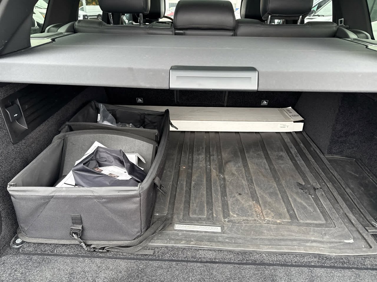 Used 2022 Land Rover Range Rover Westminster Edition image 30