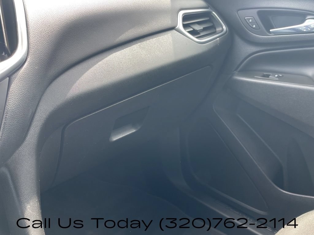 Used 2020 Chevrolet Equinox LT FWD image 26