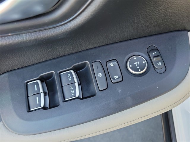 Certified 2024 Honda HR-V EX-L image 19