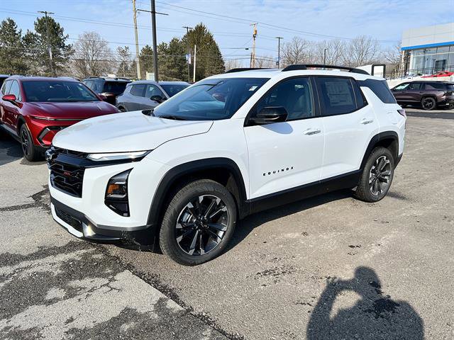 New 2026 Chevrolet Equinox RS w/ Convenience Package III AWD/4WD image 1