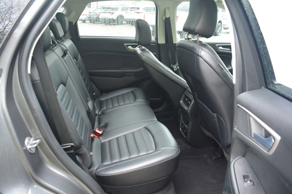 Used 2023 Ford Edge SEL w/ Convenience Package AWD/4WD image 19