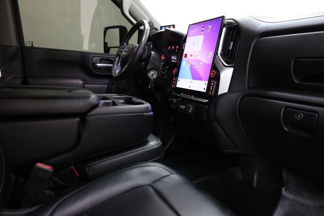 Used 2021 GMC Sierra 3500 4x4 Crew Cab w/ Gooseneck/5TH Wheel Package image 71