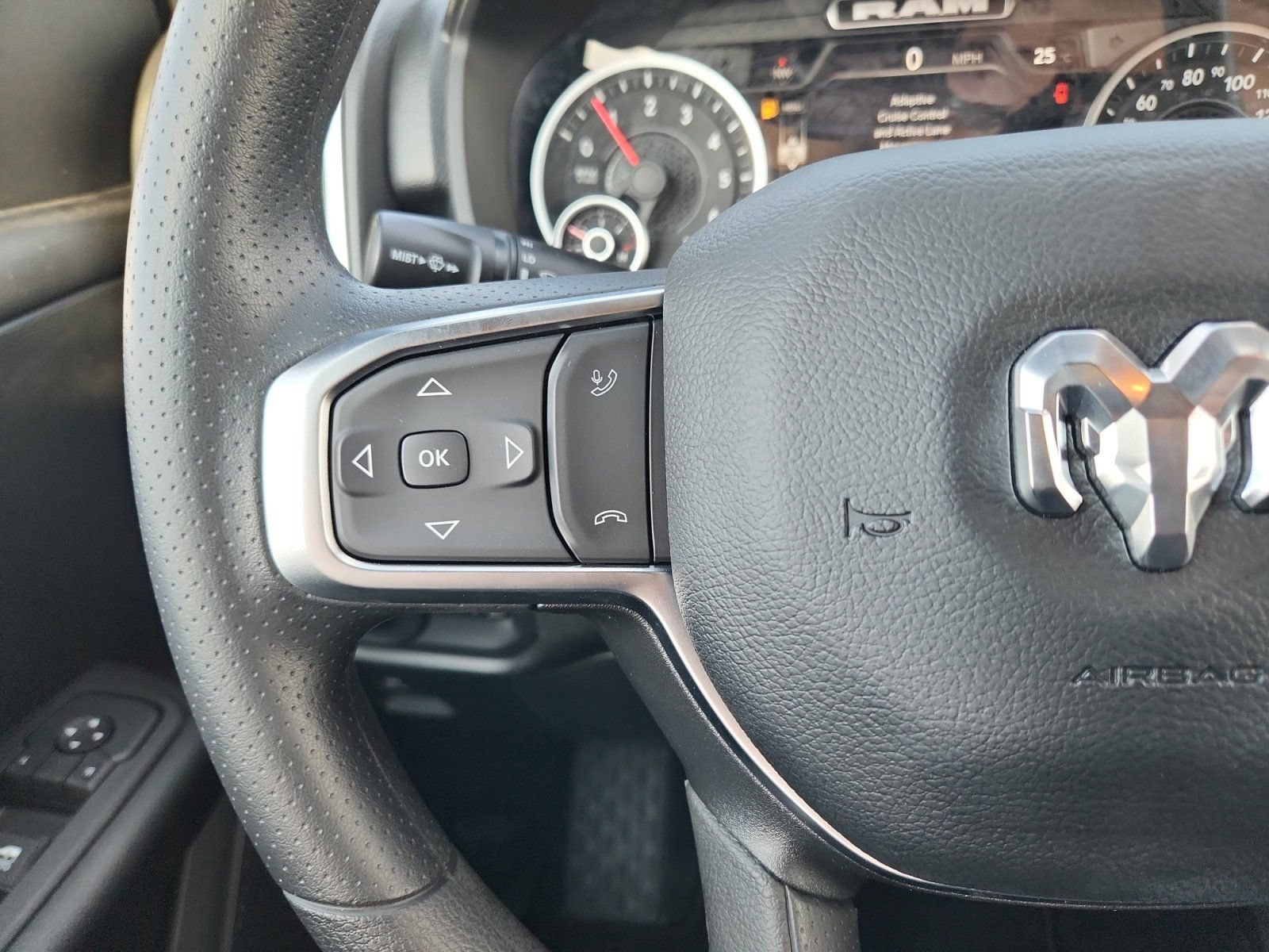 New 2026 RAM 1500 Express AWD/4WD image 15