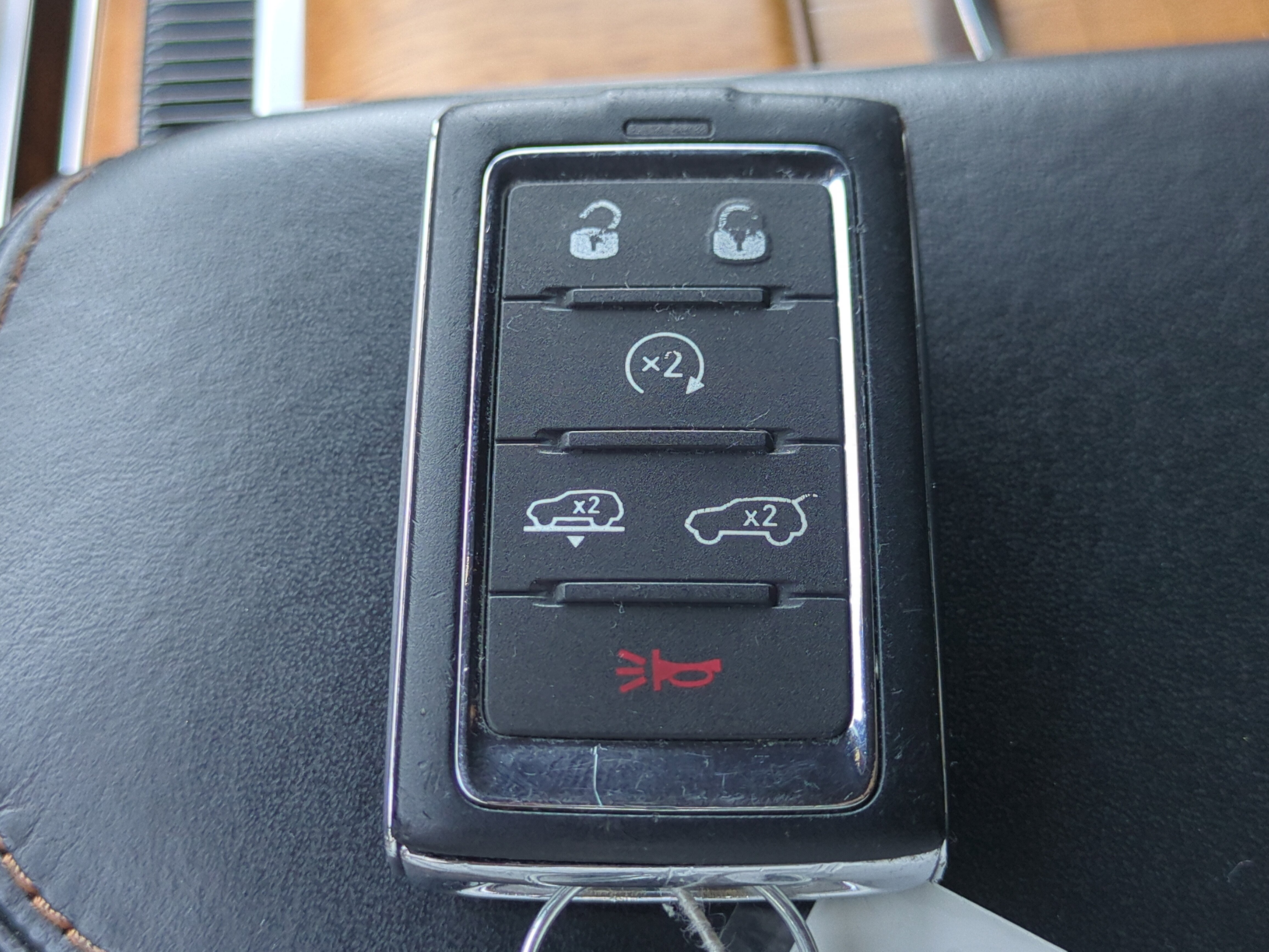 Certified 2024 Jeep Grand Wagoneer L Series III image 31