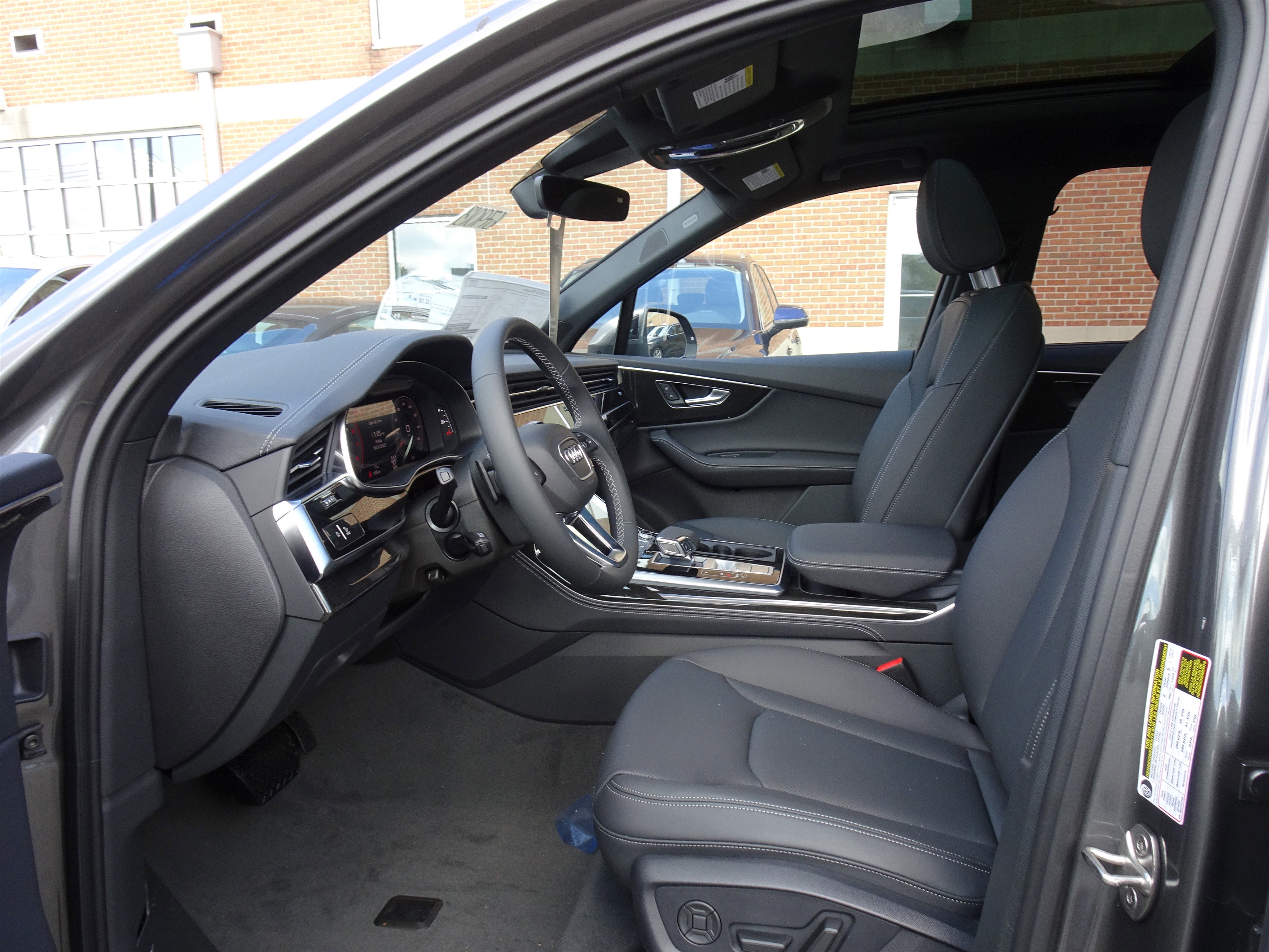 New 2026 Audi Q7 3.0T Premium Plus w/ Premium Plus Package AWD/4WD image 4