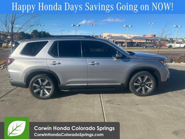 New 2025 Honda Pilot Touring image 11