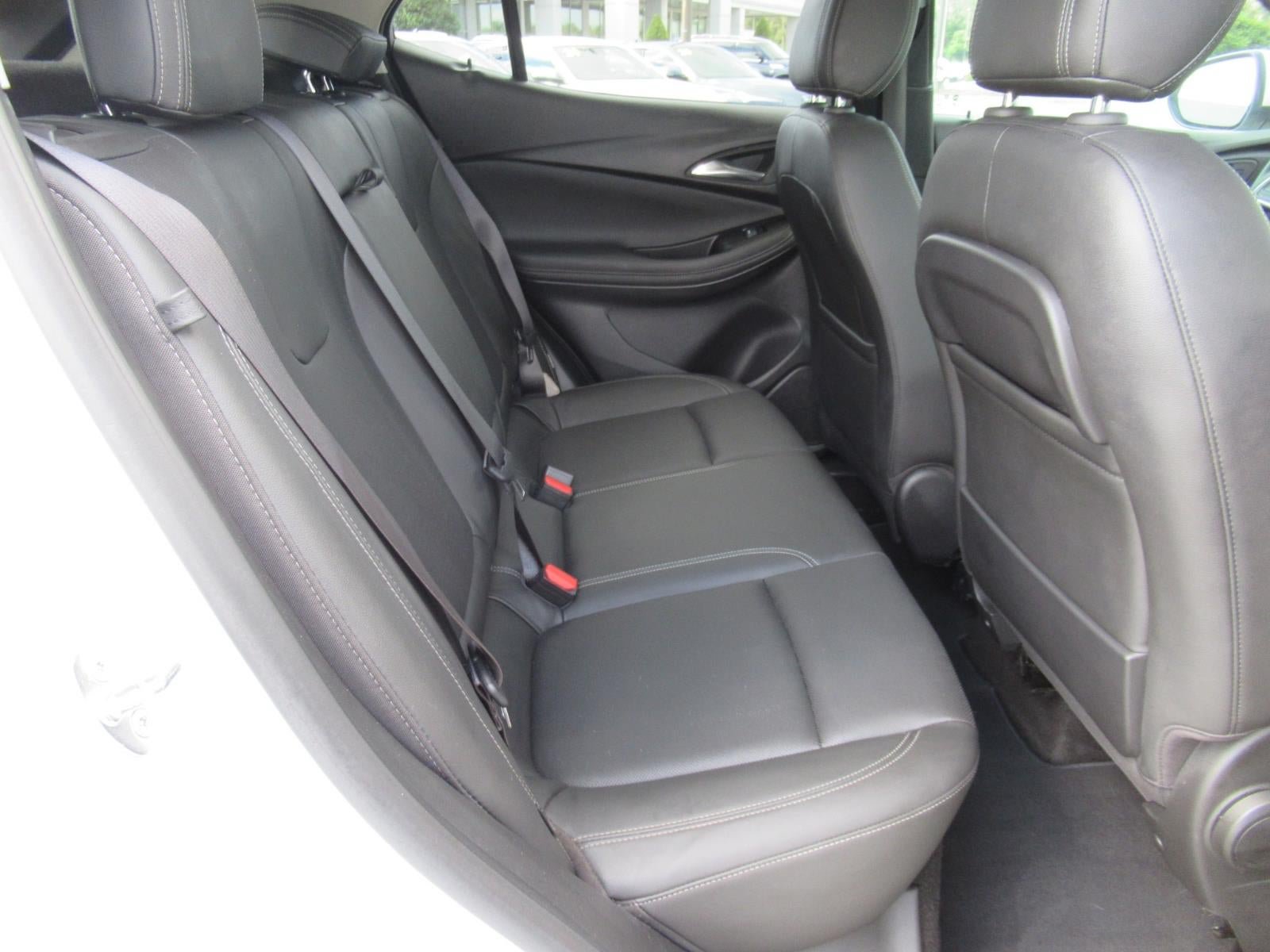 Used 2024 Buick Encore GX Sport Touring w/ Comfort Package FWD image 33