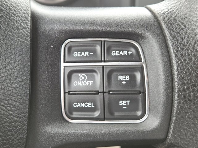 Used 2015 RAM 1500 Express w/ Black Ram 1500 Express Group AWD/4WD image 7