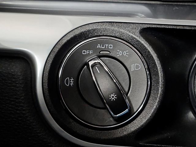 Used 2017 Porsche 911 Carrera image 26