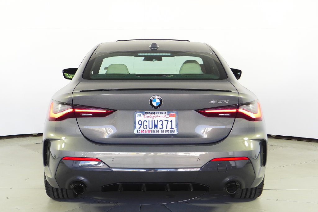 Used 2024 BMW 430i Coupe w/ M Sport Package RWD image 8