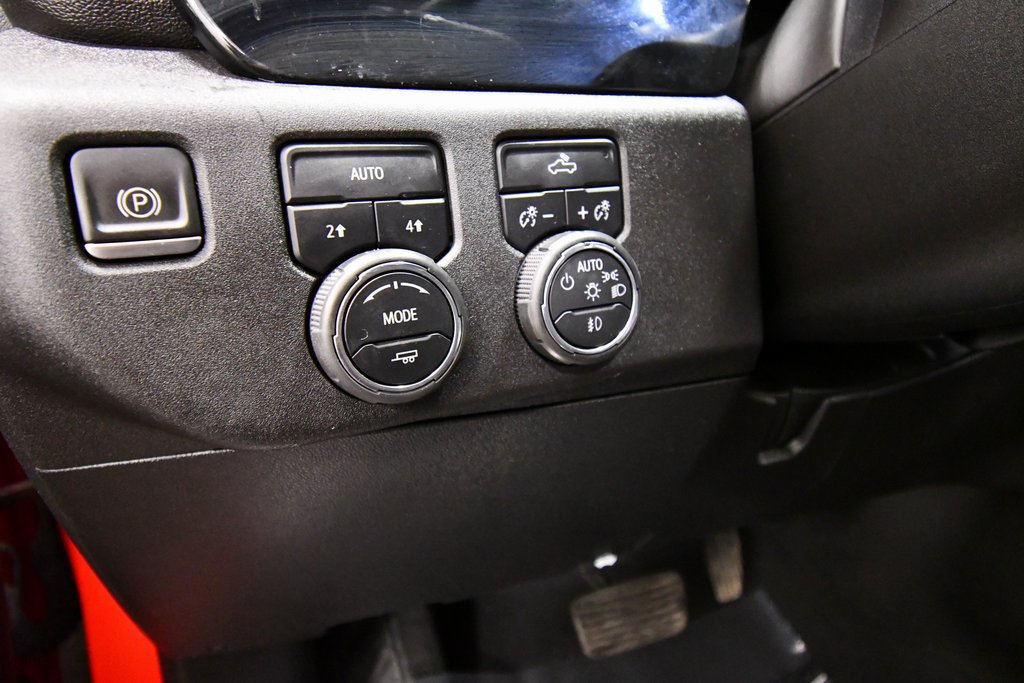 Used 2023 Chevrolet Silverado 1500 RST w/ Protection Package AWD/4WD image 18