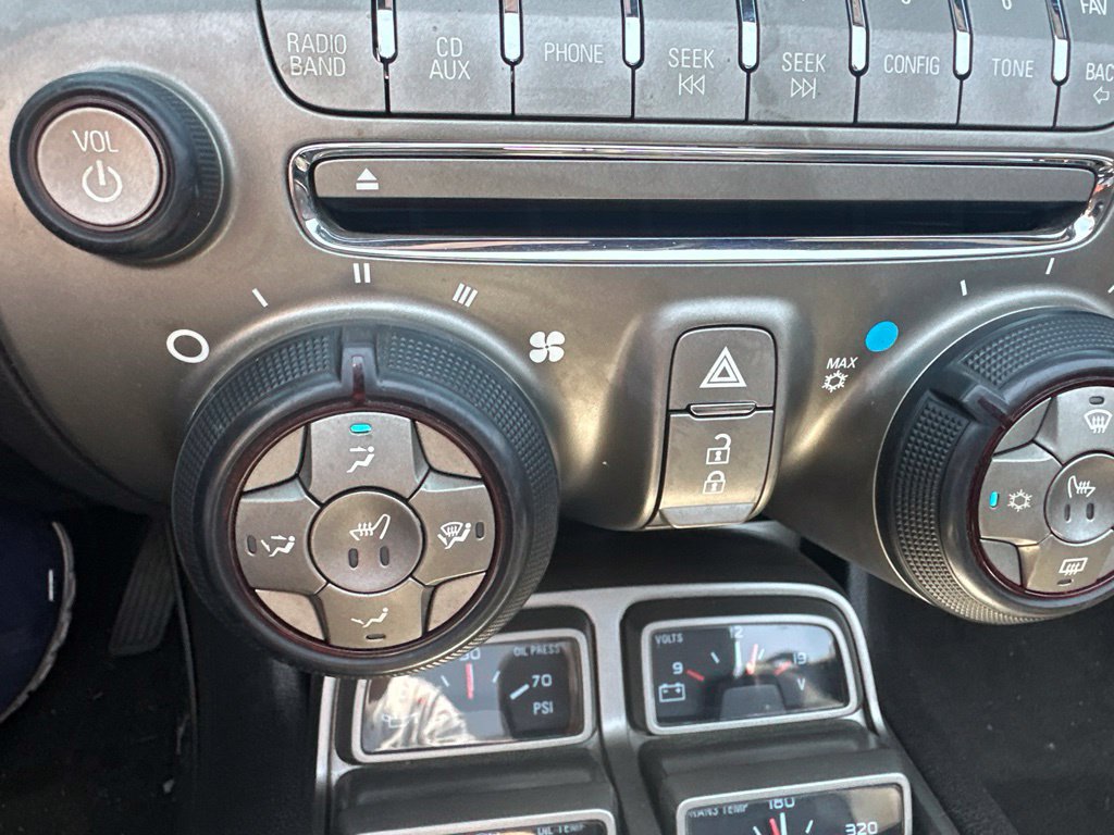 Used 2012 Chevrolet Camaro SS RWD image 16