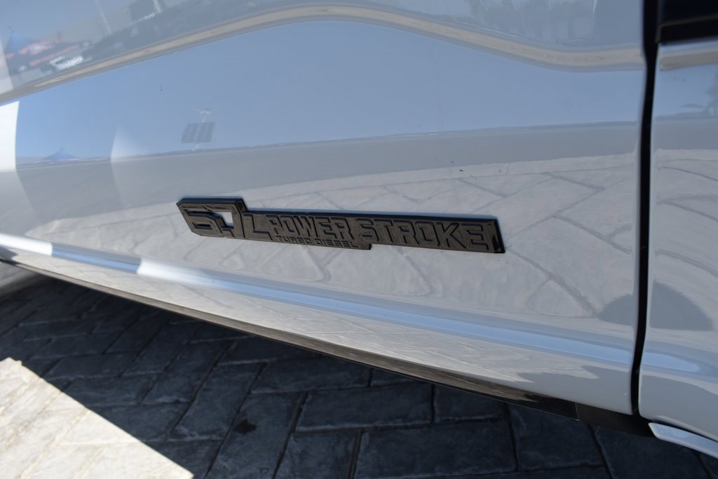 Used 2025 Ford F450 Lariat w/ FX4 Off-Road Package image 7