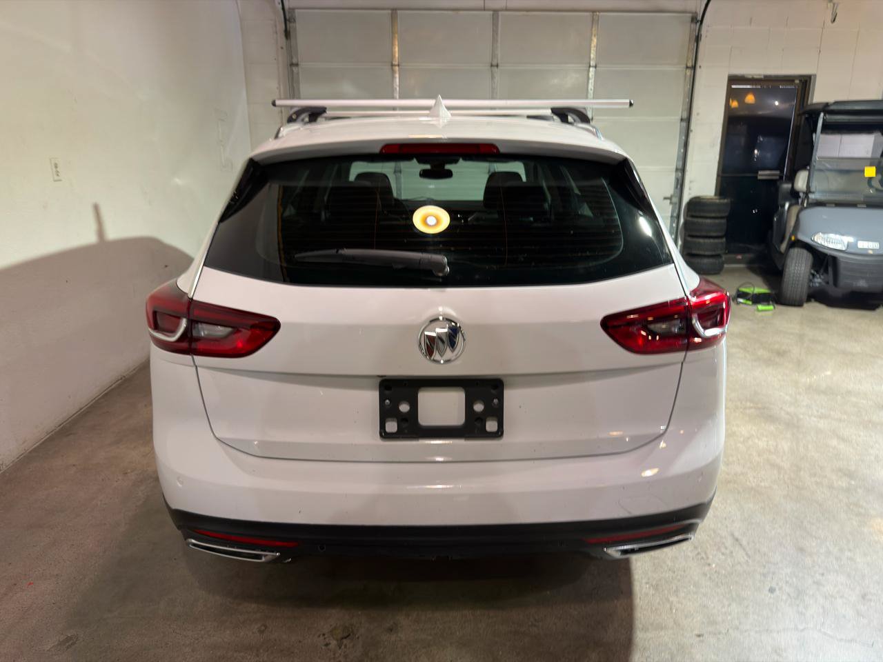 Used 2018 Buick Regal Essence w/ Driver Confidence Package #1 AWD/4WD image 7