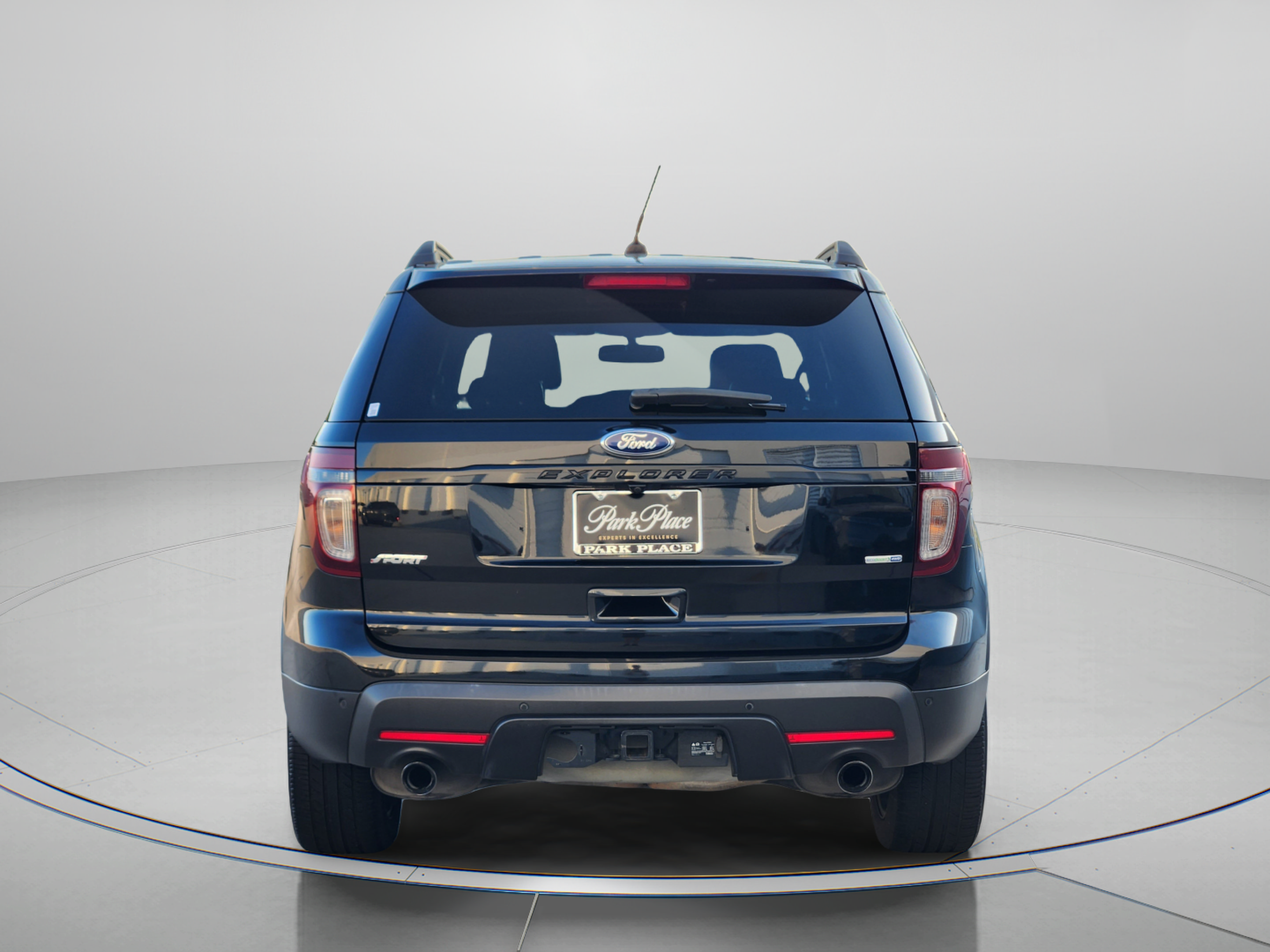 Used 2014 Ford Explorer Sport w/ Equipment Group 401A AWD/4WD image 4