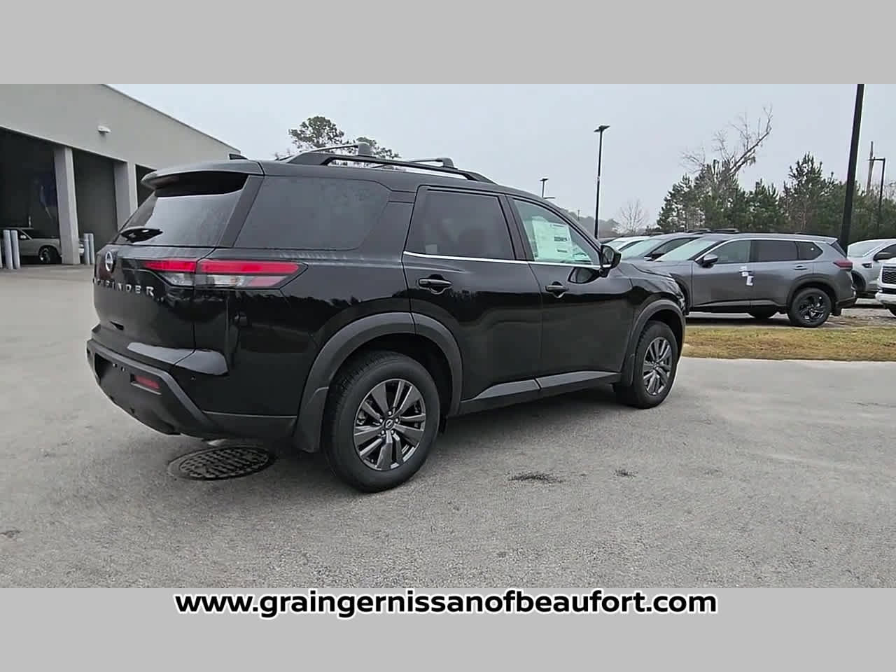 New 2026 Nissan Pathfinder SV FWD image 36