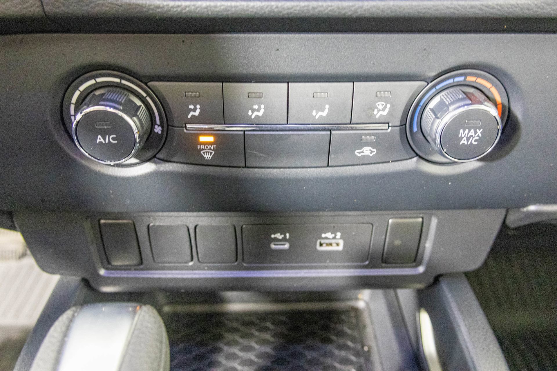 Used 2022 Nissan Frontier SV image 25