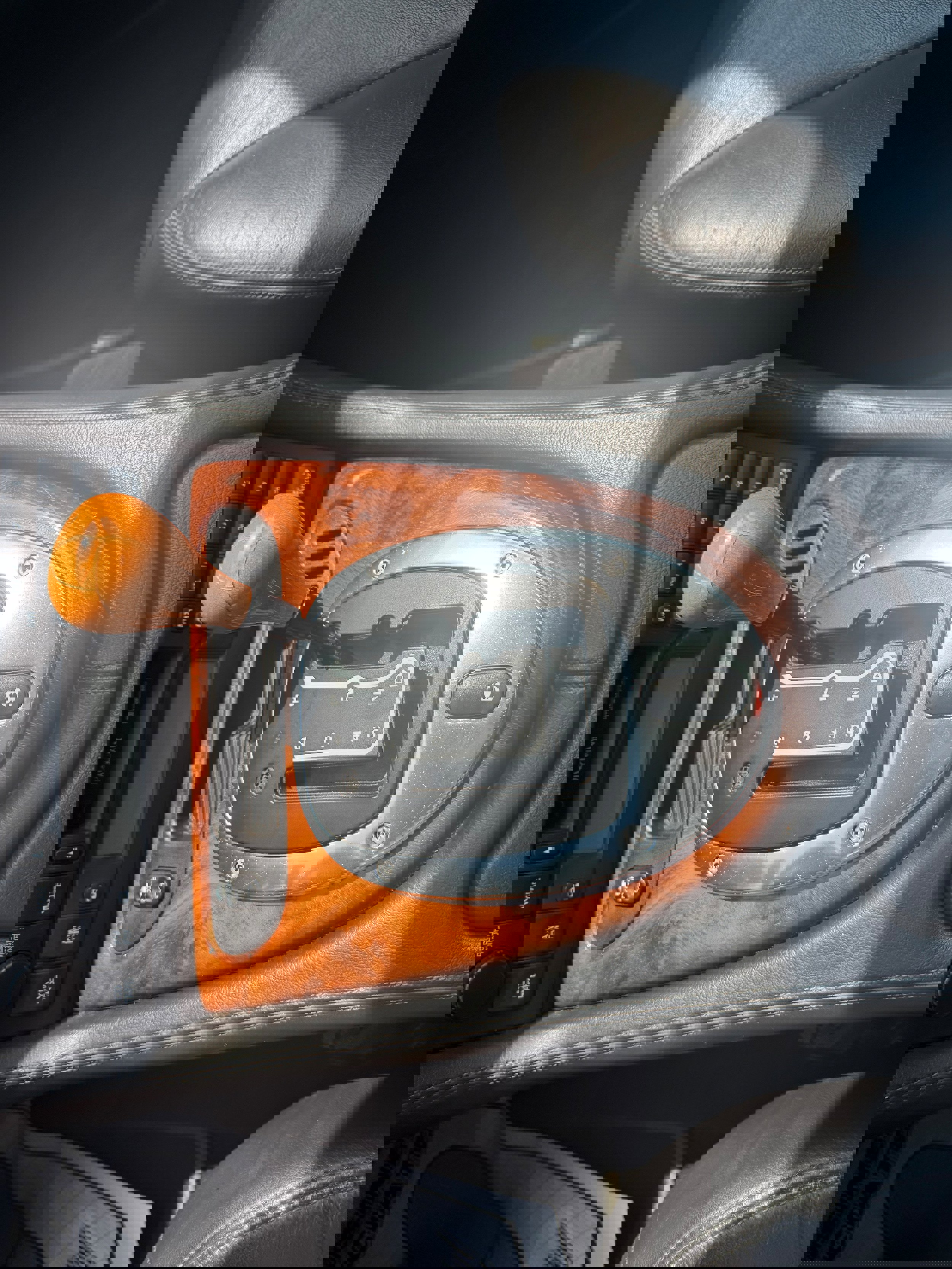 Used 2003 Jaguar XK8 Convertible image 24