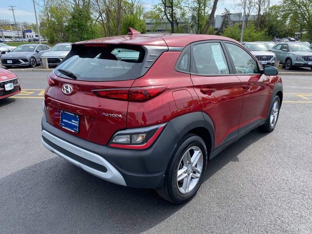 Certified 2023 Hyundai Kona SE AWD/4WD image 4
