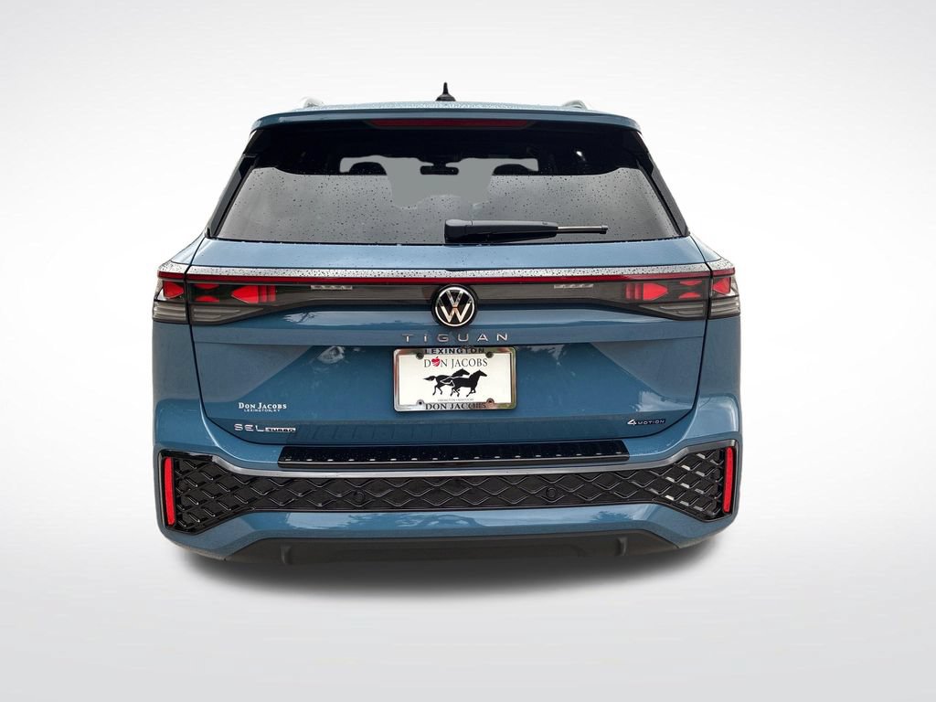 New 2026 Volkswagen Tiguan SEL R-Line AWD/4WD image 4