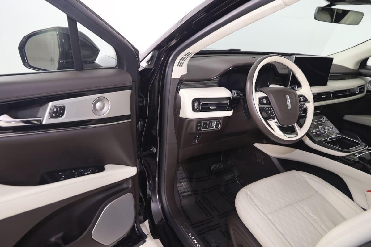 Used 2023 Lincoln Nautilus Black Label AWD/4WD image 50