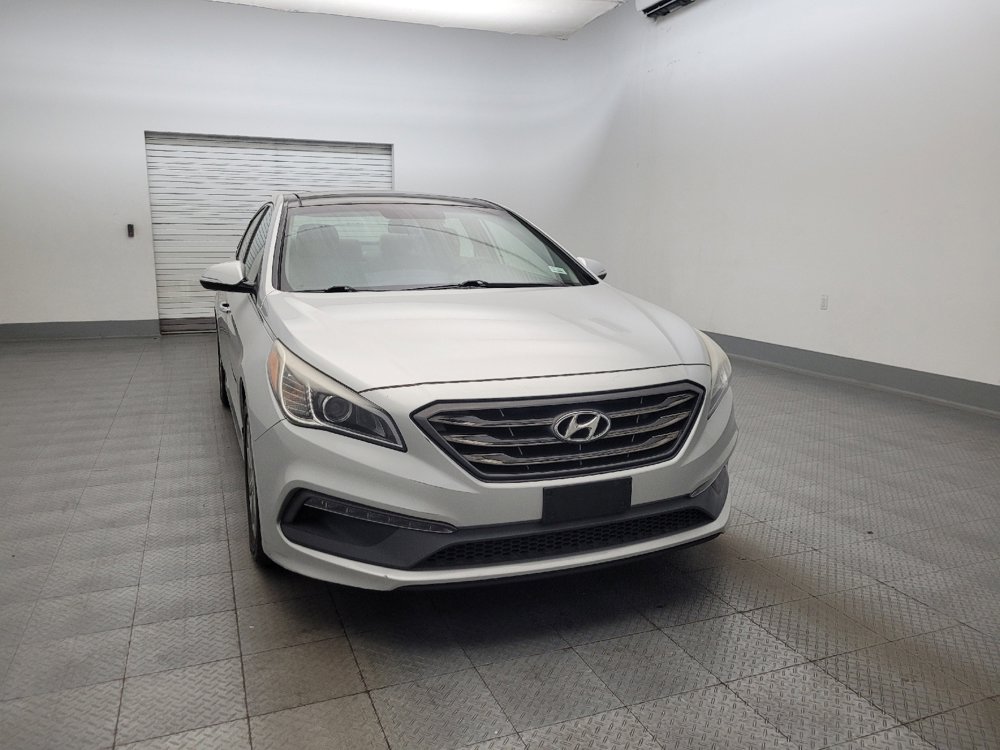 Used 2016 Hyundai Sonata Limited w/ Option Group 04 FWD image 14