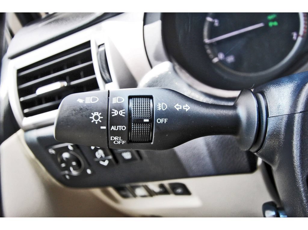 Used 2022 Lexus GX 460 Premium w/ Premium Package AWD/4WD image 11