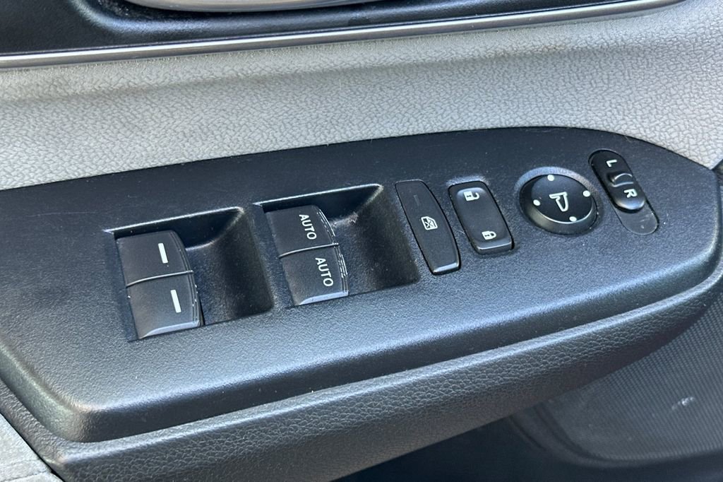 Used 2019 Honda CR-V EX image 11