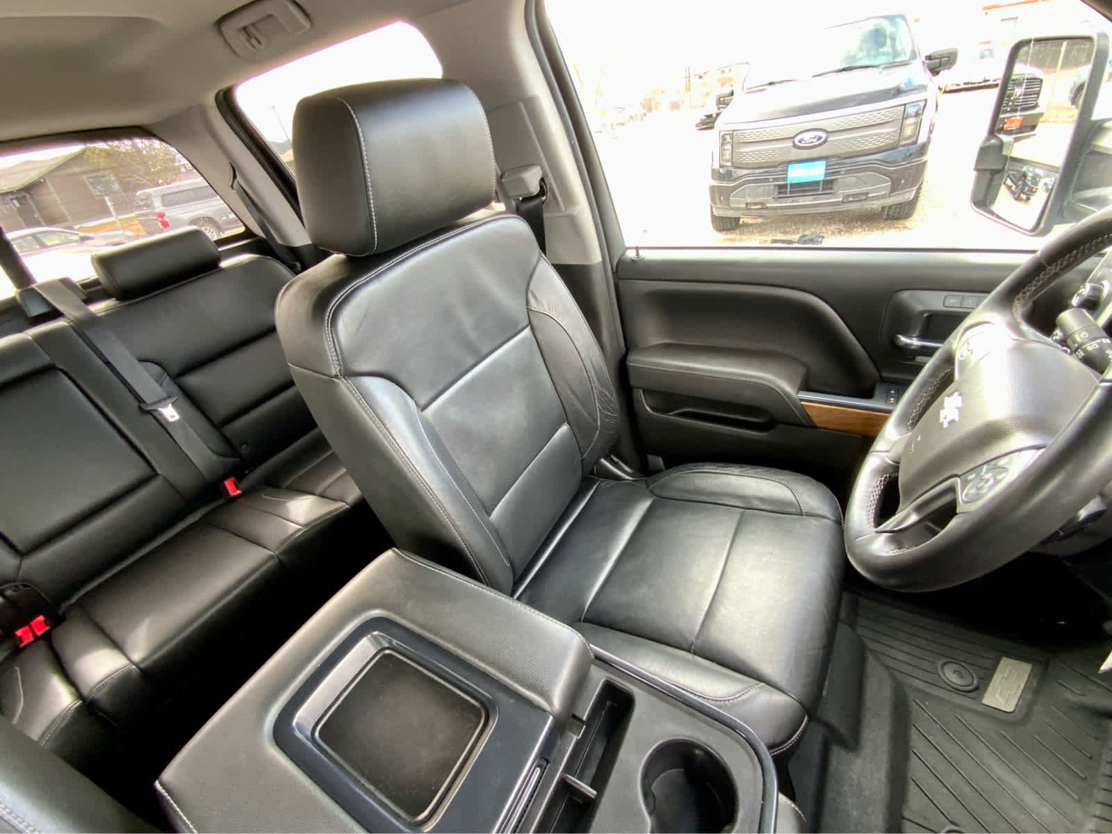 Used 2018 Chevrolet Silverado 1500 LTZ w/ Max Trailering Package image 31