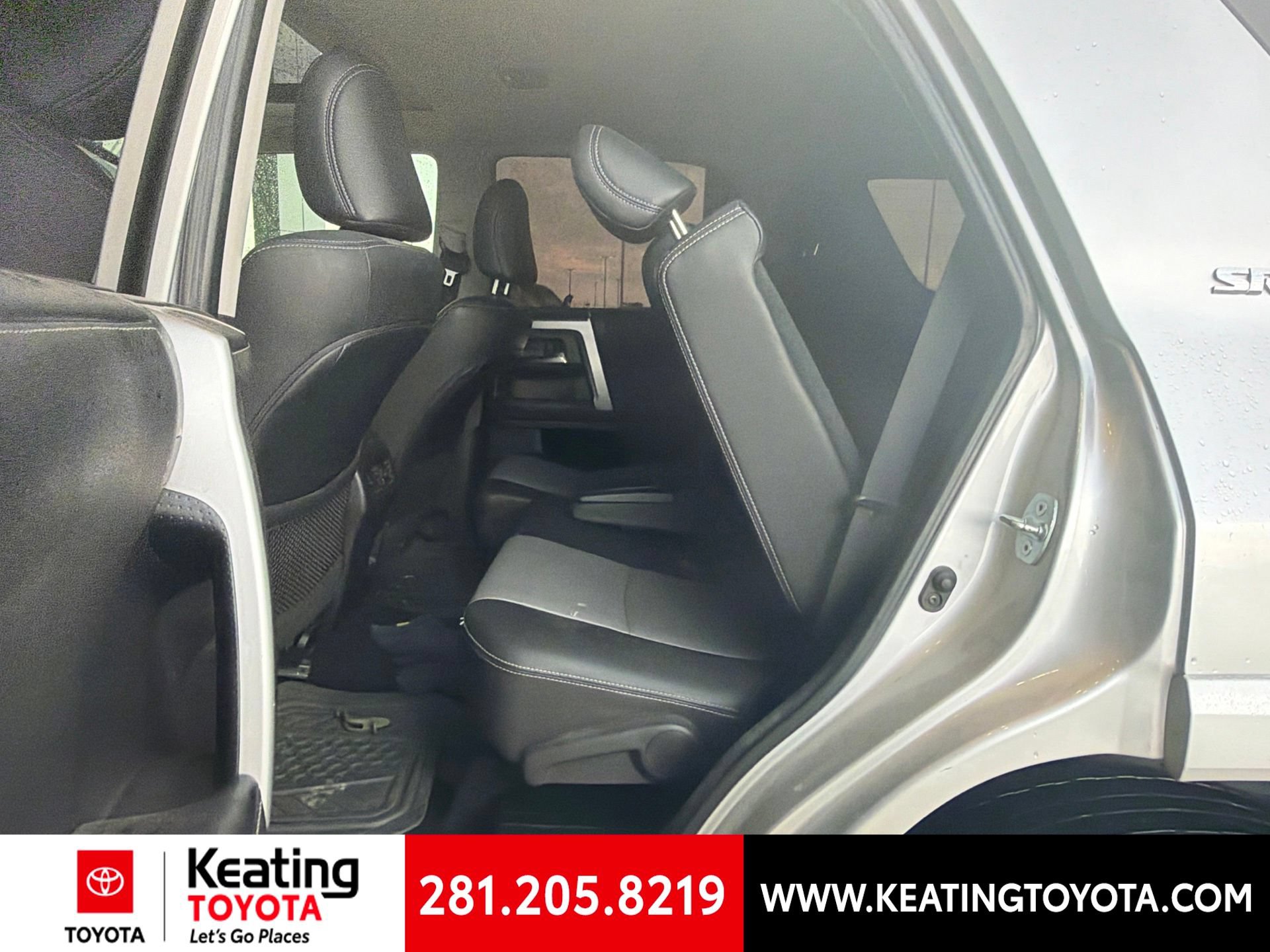 Used 2022 Toyota 4Runner SR5 Premium w/ Moonroof Package RWD image 11