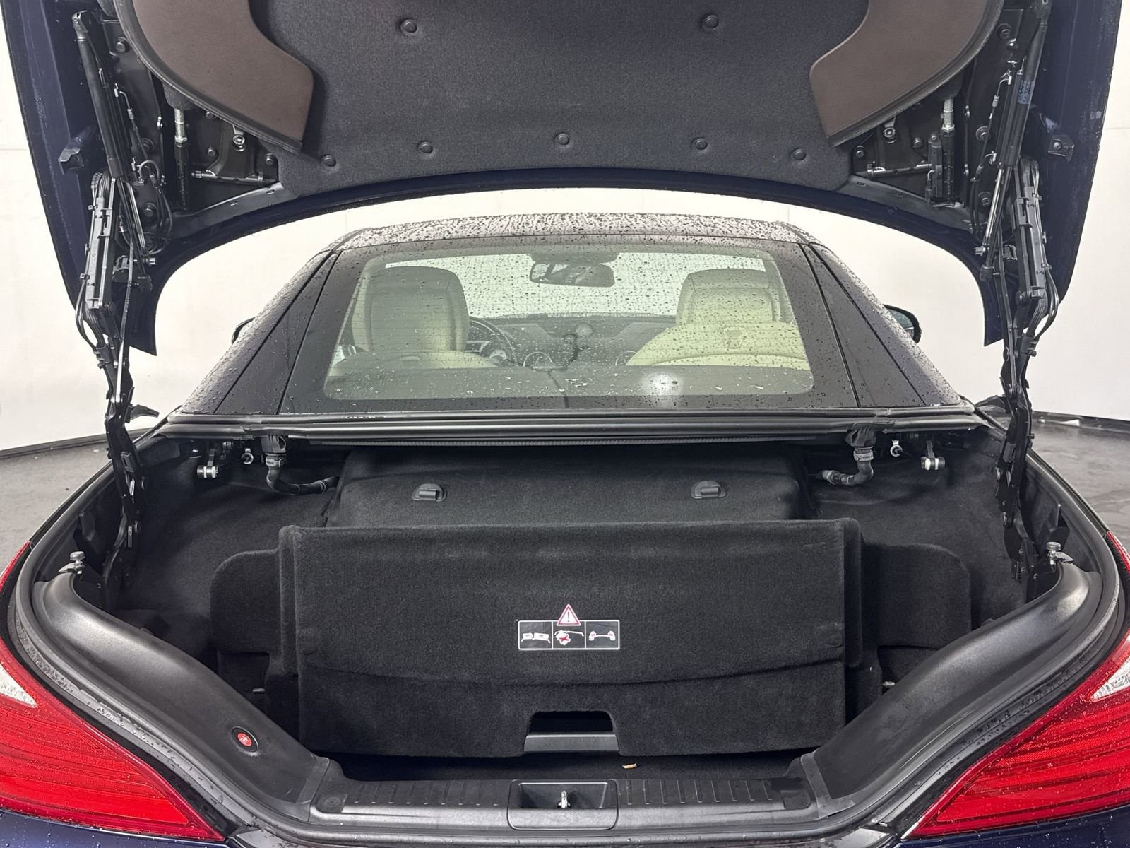 Used 2015 Mercedes-Benz SL 550 image 29