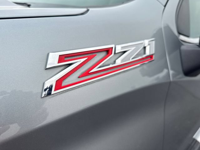 Used 2023 Chevrolet Silverado 1500 LTZ AWD/4WD image 35