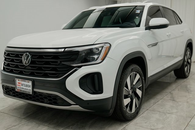 Used 2024 Volkswagen Atlas Cross Sport SE image 12