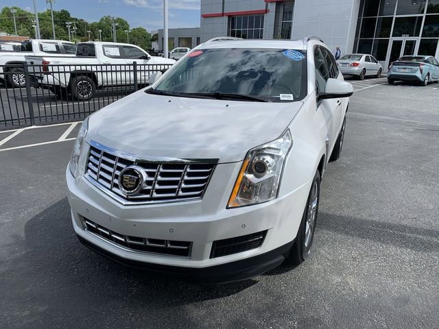 Used 2015 Cadillac SRX Luxury w/ Driver Awareness Package AWD/4WD image 4