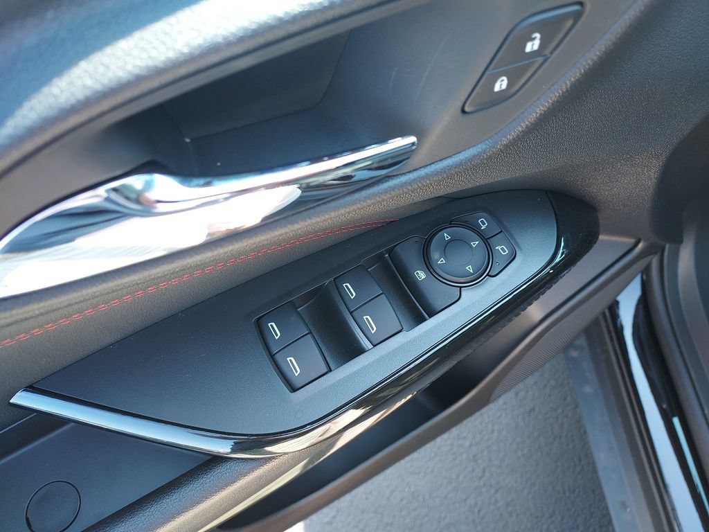 New 2026 Chevrolet Trax RS w/ Driver Confidence Package FWD image 19