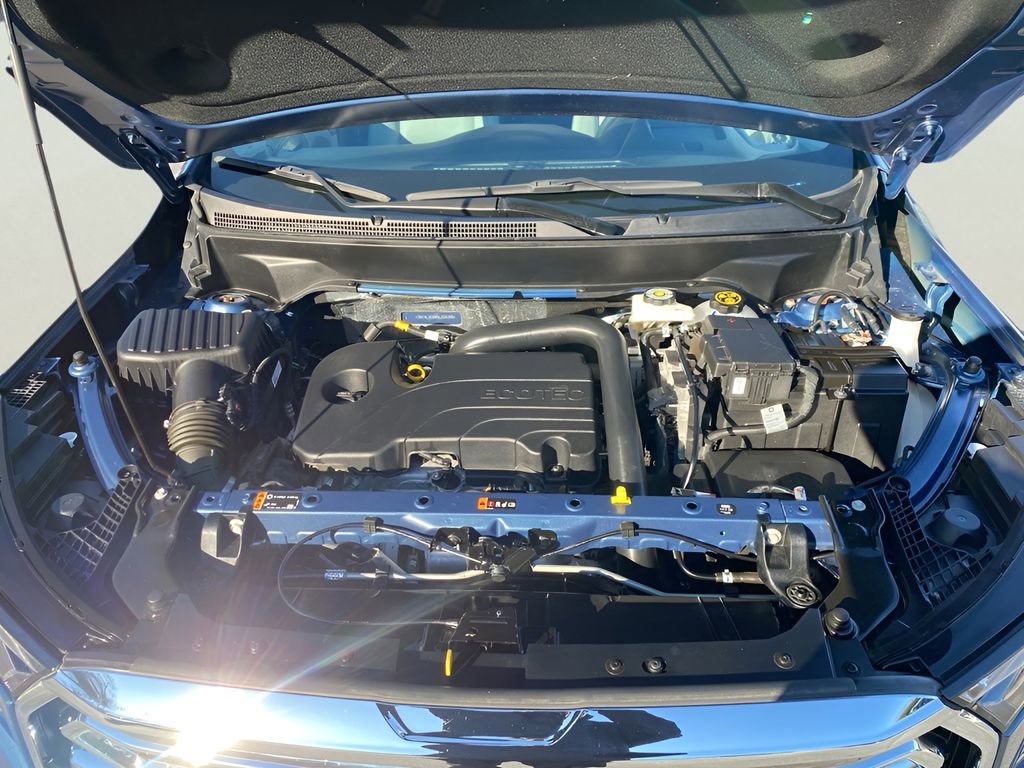 Used 2024 GMC Terrain SLT w/ Tech Package image 10