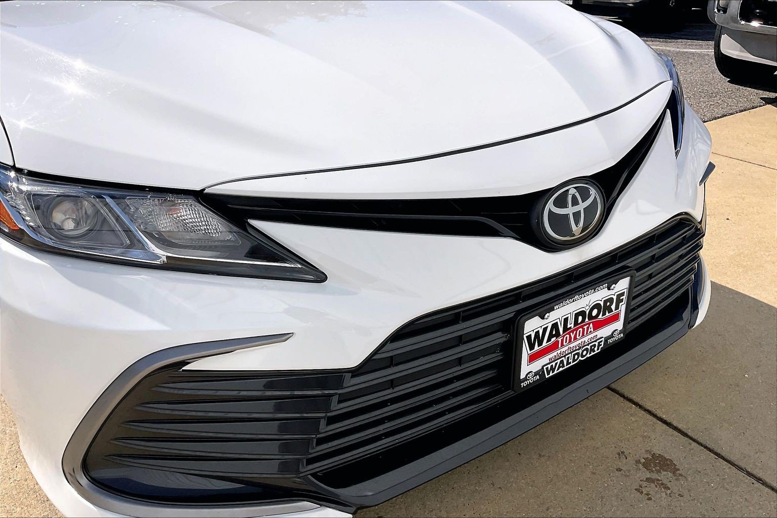 Used 2024 Toyota Camry LE FWD image 34