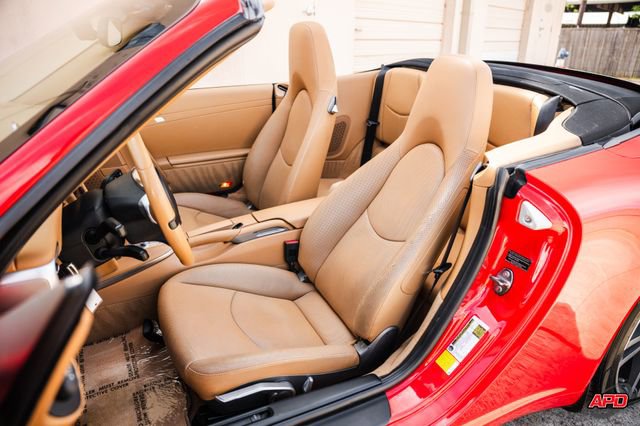 Used 2012 Porsche 911 Carrera S w/ Infotainment Pkg image 4