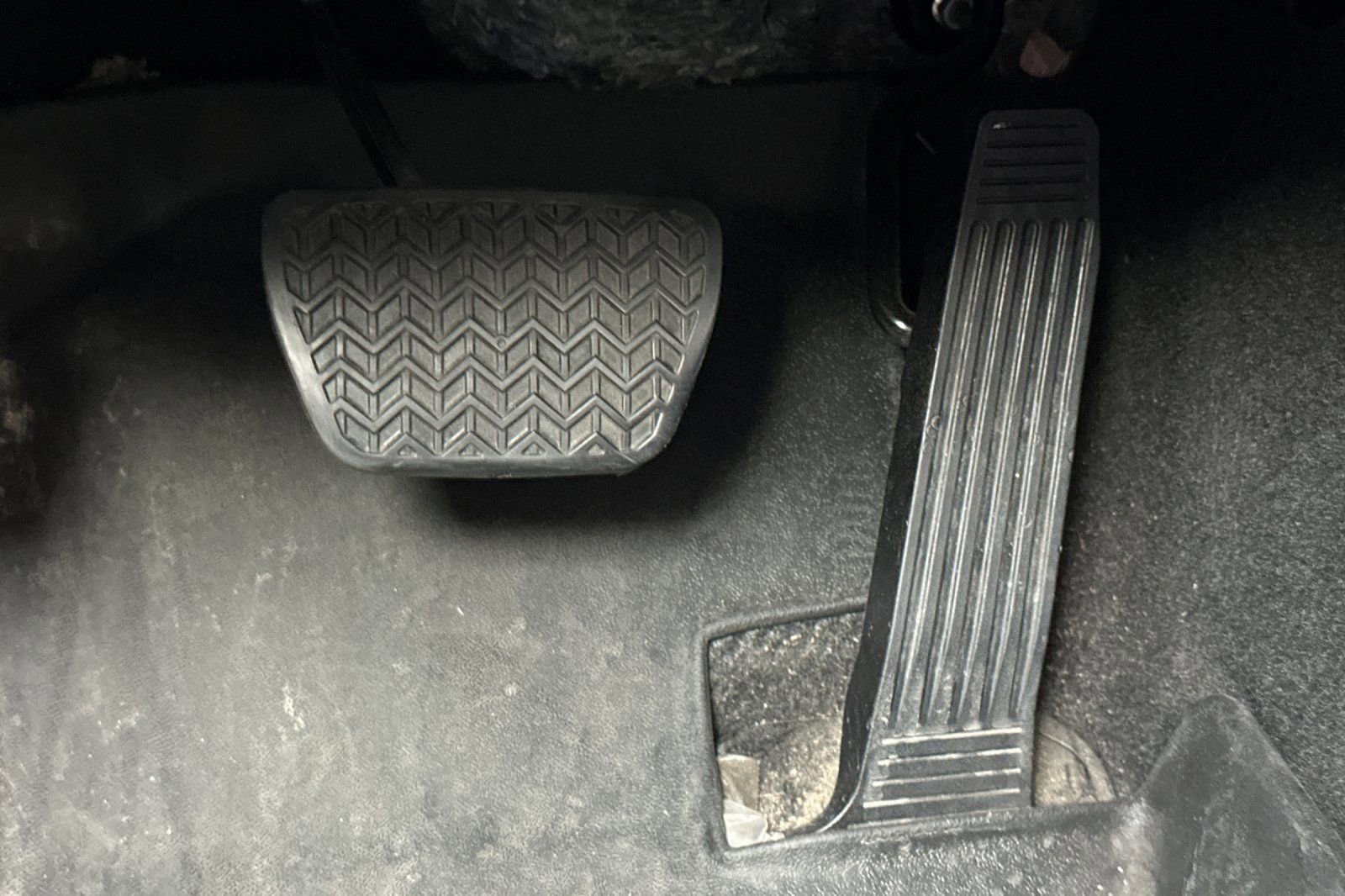 Used 2023 Toyota Camry LE image 41