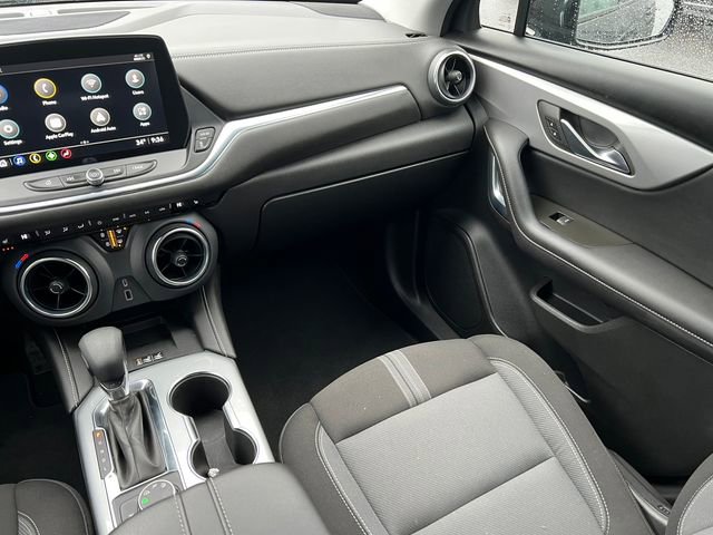 Certified 2023 Chevrolet Blazer LT w/ Convenience Package image 33