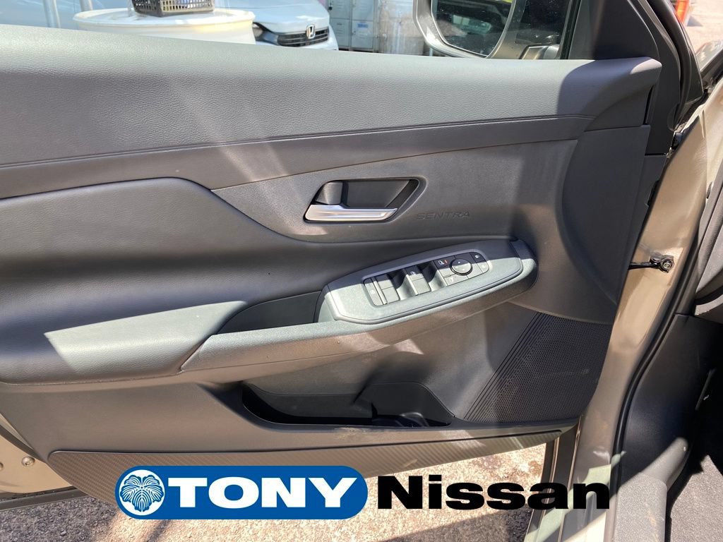 New 2026 Nissan Sentra SV w/ Floor Mat Package FWD image 13