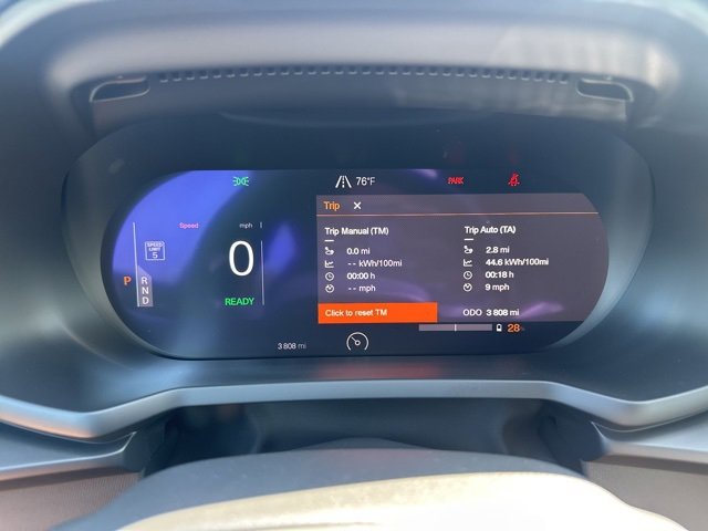 Used 2022 Polestar Polestar 2 w/ Performance Package image 22
